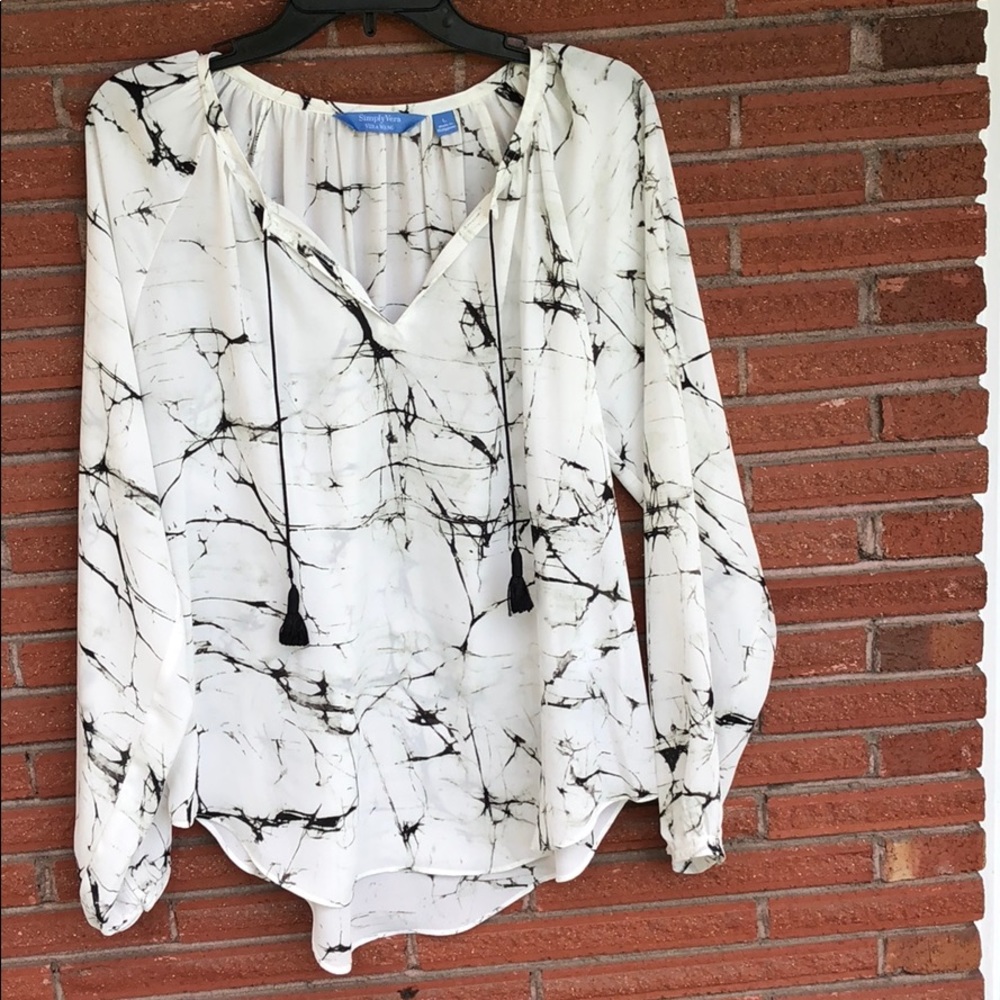 Simply Vera Blouse